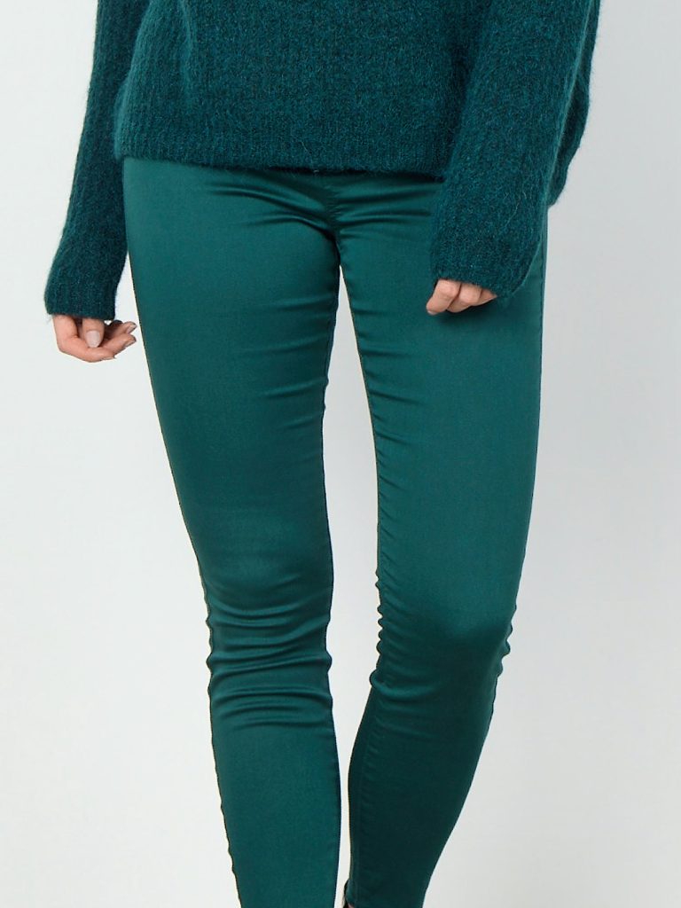 VERDE OSCURO
